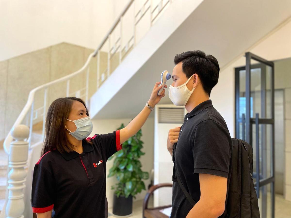 فندق مدينة هوشي منهفي  Reddoorz Plus & Cloud 9 Quang Trung المظهر الخارجي الصورة